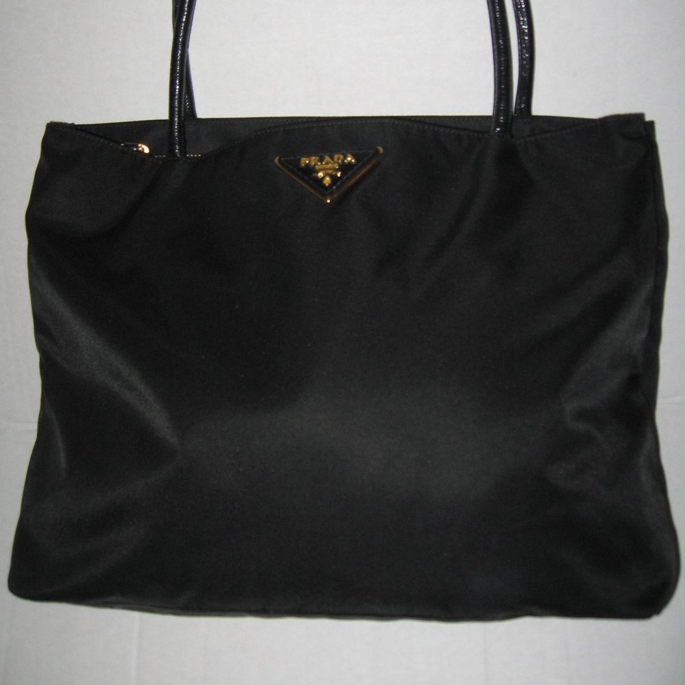 ❤️Auth PRADA TESSUTO Deluxe Black Nylon / Gold Hardware Shopper Errand Bag Purse